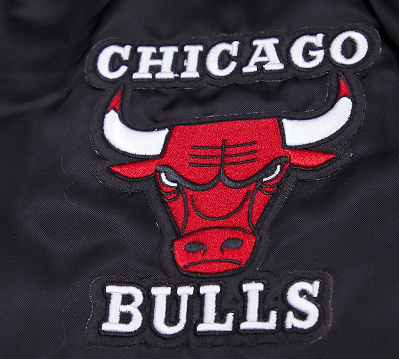 Mens Chicago Bulls Retro Classic Black Satin Jacket