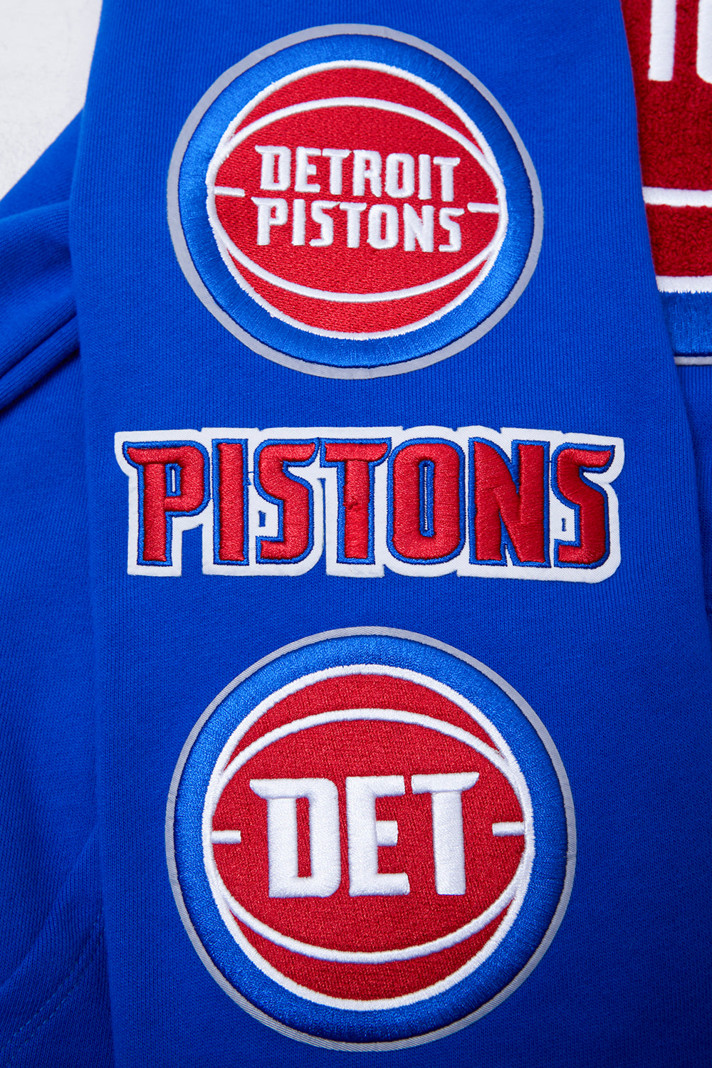 NBA Detroit Pistons Retro Classic Mens PO Hoodie (Royal Blue)